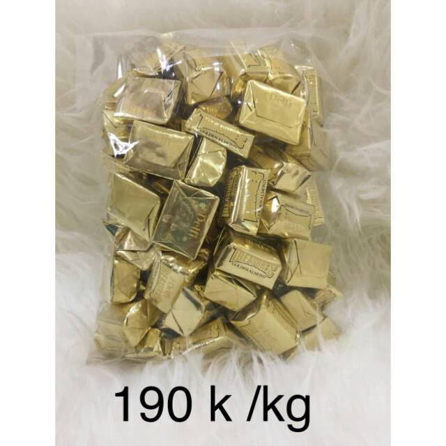 

Coklat Kiloan Murah