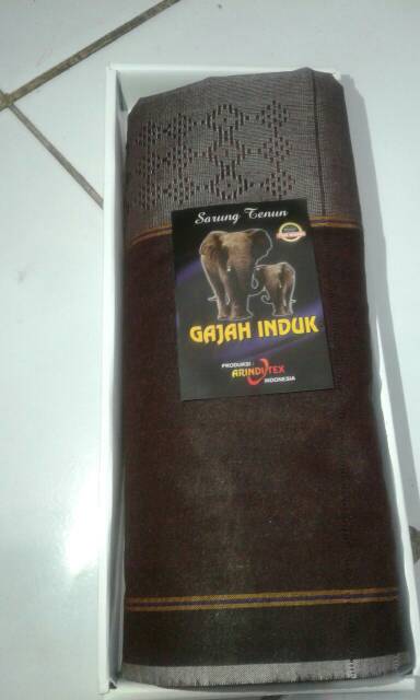 sarung tenun murah doby gajah induk