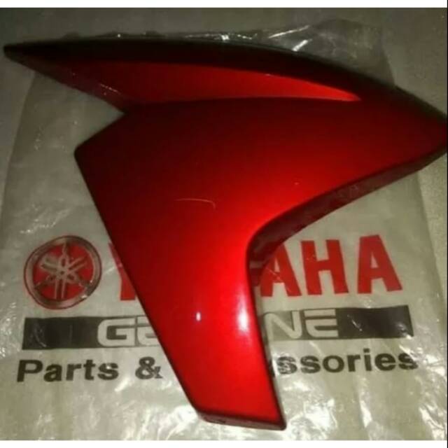 Sayap depan kanan VIXION NEW NVL MERAH original
