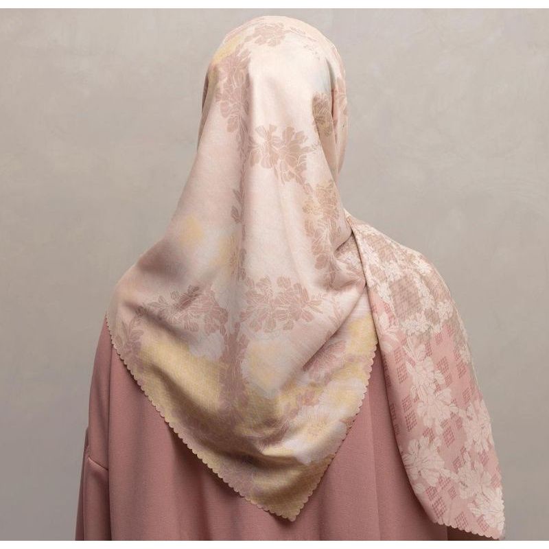 Wearing Klamby Ulos Scarf