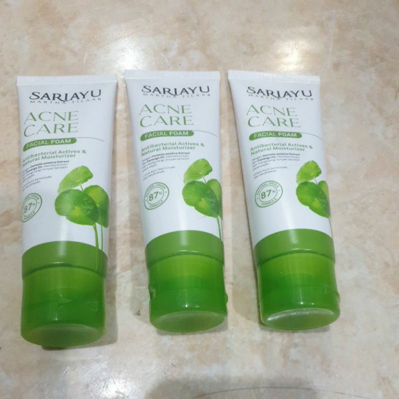 Sariayu facial foam 75g.