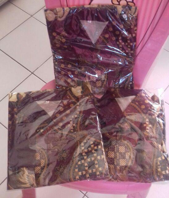 Kemeja Batik Bahan Semi Sutra Super Berfuring Leng Panjang Batik Clasik Batik Sutra Batik Pekalongan