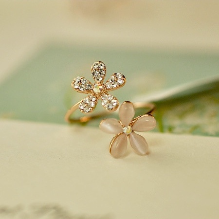 Korean version of opal flower rhinestone adjustable female daisy open ring 210825