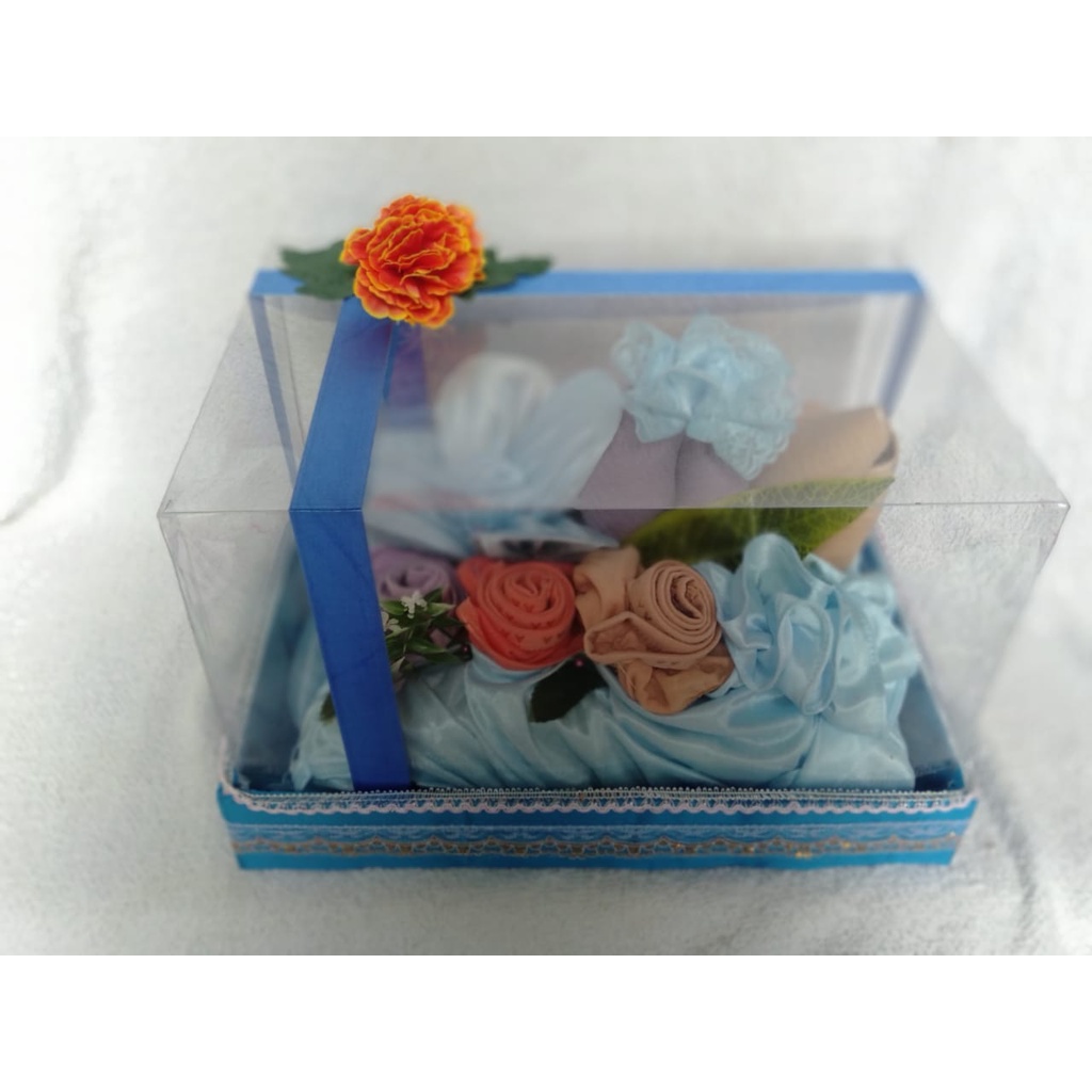 PREMIUM QUALITY PAKET SESERAHAN DALEMAN /PAKET HANTARAN CD&BH ANGSA FREE BOX  BAJU TIDUR/ PAKET LAMA