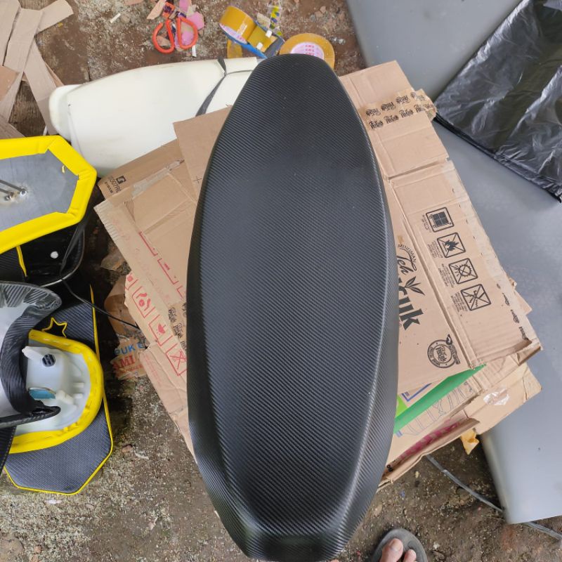 Jok slim Vario 160 kulit karbon - Jok Vario 160 tipis