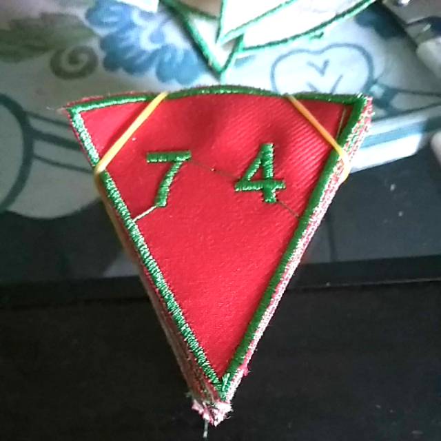 

atribut sekolah
