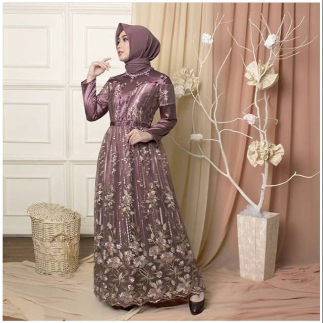 Saheera by Judith.id