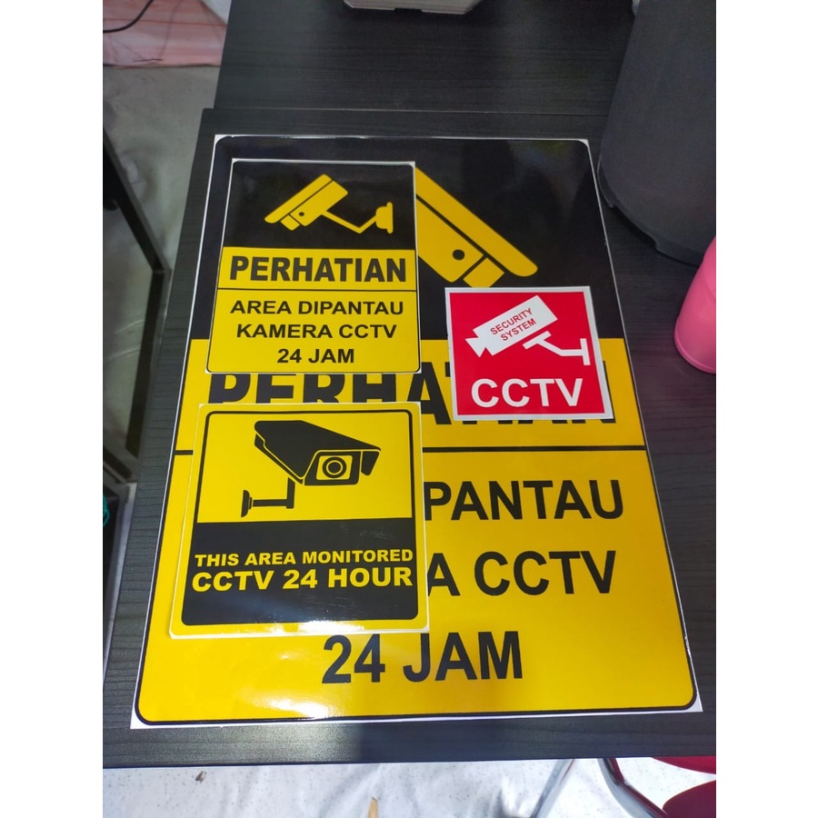 SIGN Stiker CCTV Sticker Area Ini Dalam Pengawasan CCTV 24 jam PANJANG