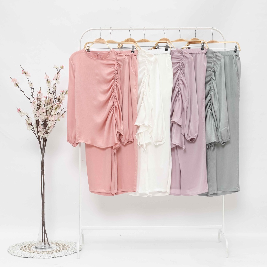 ARLA Gia One Set - Atasan Wanita Blouse Rok Celana Panjang Kulot Polos Motif Bunga Payet Hijab Bride