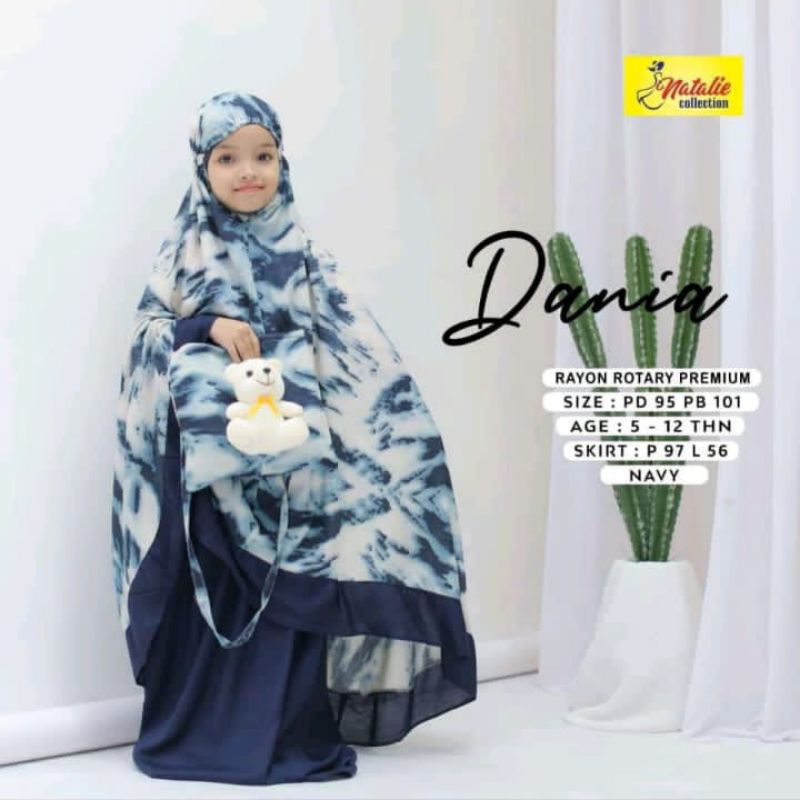 Dania , Safia Mukena