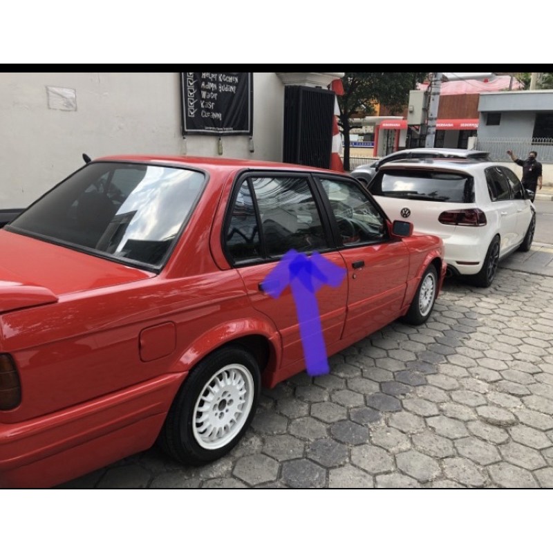 Karet Pelipit BMW E30/BMW M40 Luar