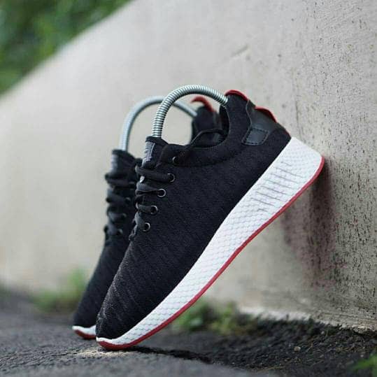 Sepatu Basket KuliahSepatu Adidas NMD R2 Man Black Red Grade Original