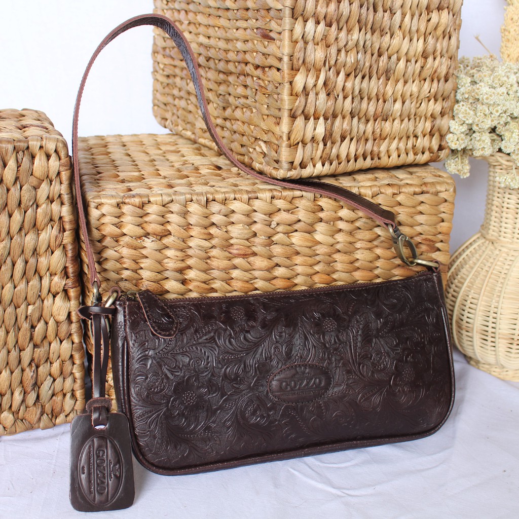 GOZZO LEATHER / TAS TANGAN DAN CLUTCH WANITA KULIT ASLI EMBOS BATIK MODEL NEBULA / FREE GRAVIR NAMA DI TAS