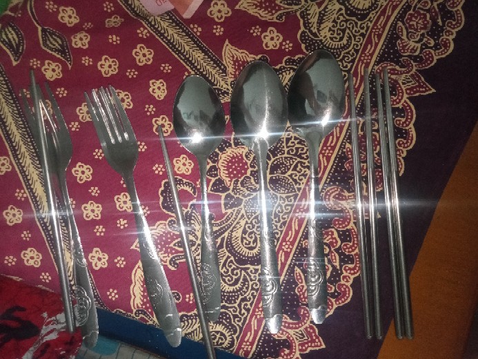 Sendok Garpu Sumpit Set Plus Pouch Paket Lengkap / Sendok Stainless Travel Camping Outdoor Souvenir