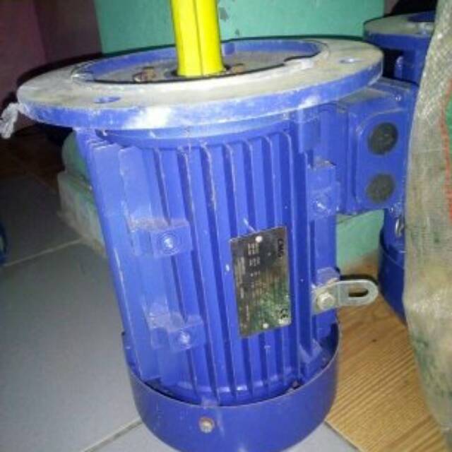 dinamo motor penggerak.5 hp..1'5hp