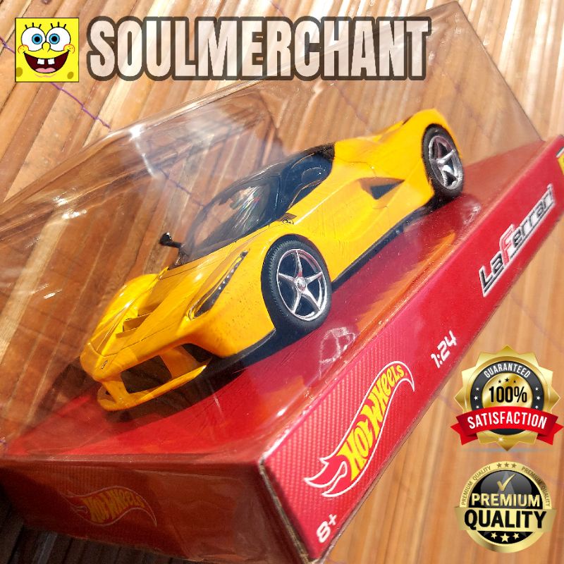 Hotwheels Skala 1:24 Ferrari LaFerrari Kuning