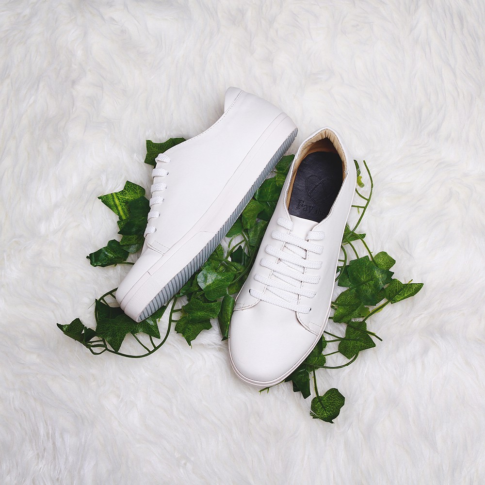 Muzzle White | 36-41 | Sepatu Sneakers Putih Original Sneaker Casual Sniker Kasual Jalan Pria Wanita Lokal Ori Footwear | FORIND x Lvnatica