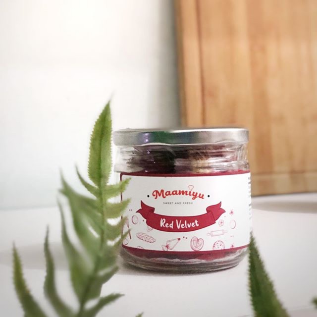 

Jar Red Velvet Cookies