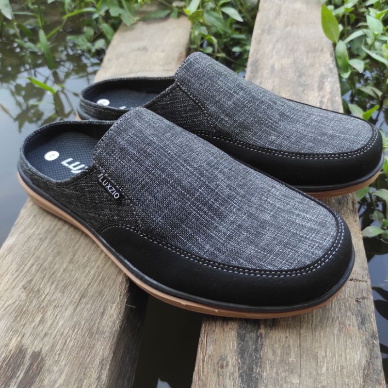 Selop Bustong Pria Slip On  Cowok Kasual Santai Karet Lentur Kulit Suede