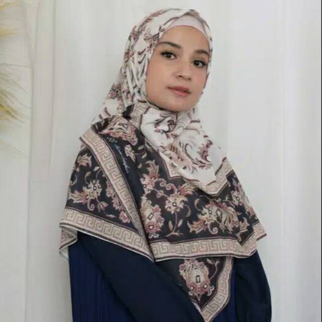 Preloved shiren sungkar hijab