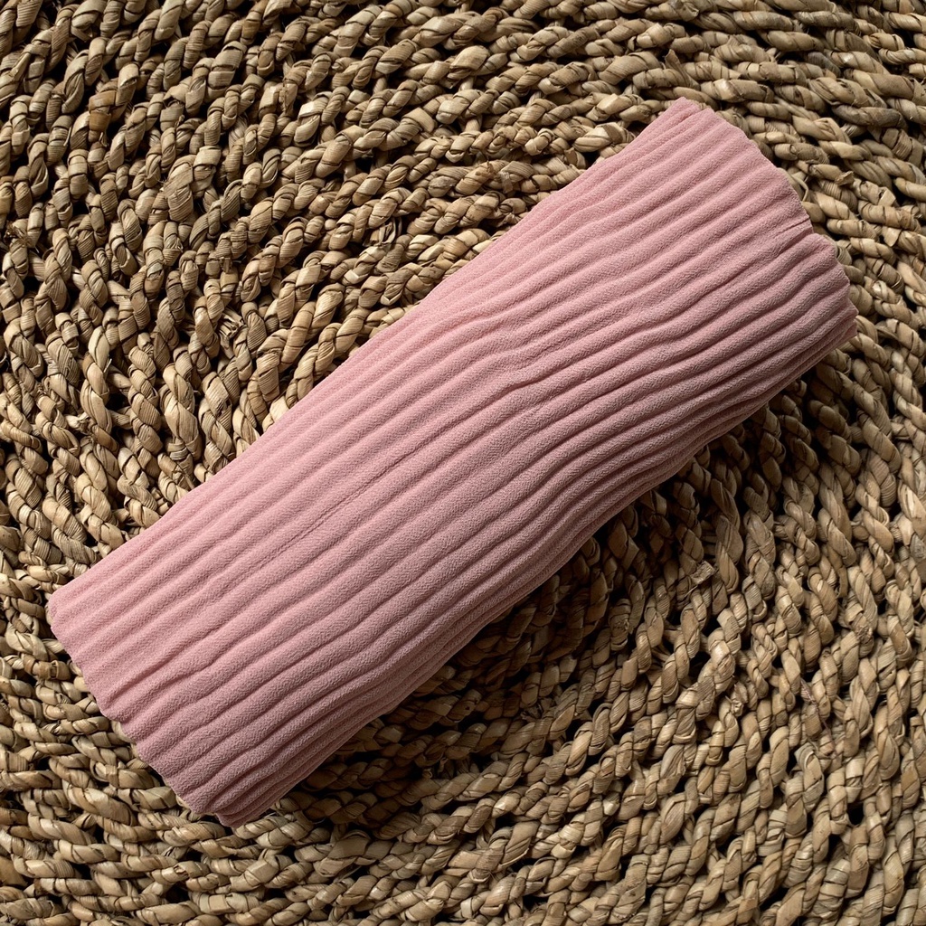 BERGO PLISKET LIDI PREMIUM Jilbab Instan tali Non tali Bahan Ceruty Jahit tepi-Nude non tali