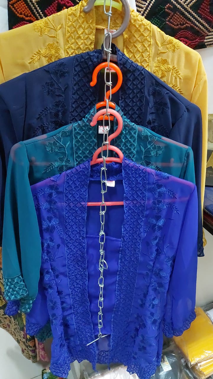 Hanger Sisir 12 / Gantungan Hanger 12