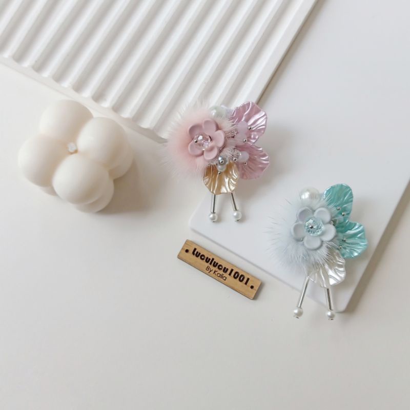 ACRYLIC BROSS - HANDMADE PRODUCT