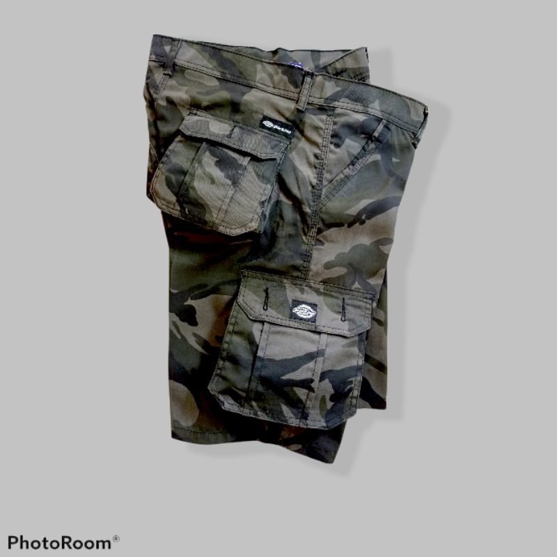 YANG LAGI HITS CELANA CARGO PENDEK PRIA Army Loreng Ufc Venum Mma