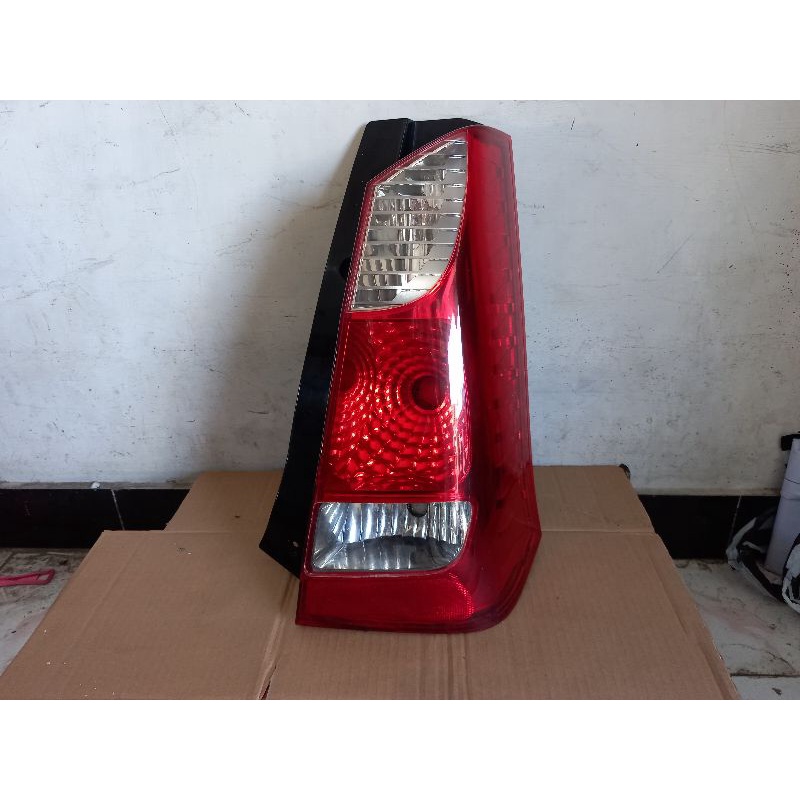 stoplamp lampu belakang suzuki karimun wagon R