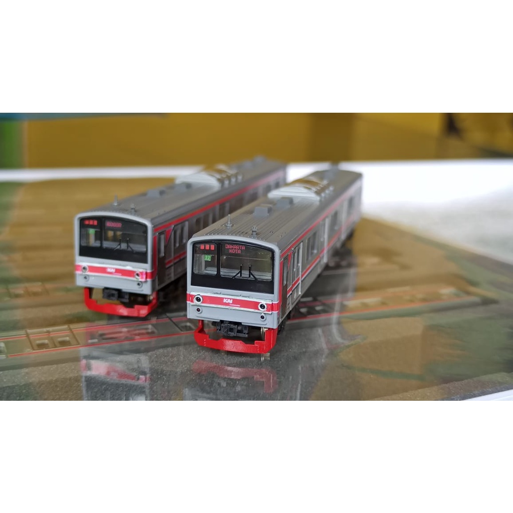 MINIATUR N-SCALE KATO JR 205 NEW LIVERY KAIC