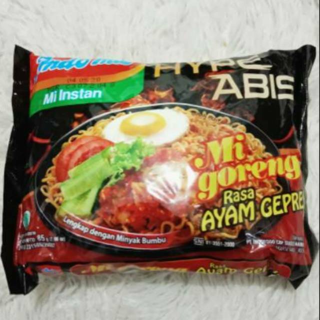 

Indomie goreng mie instant rasa ayam geprek