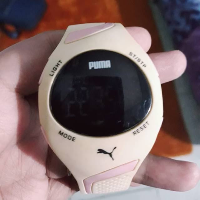 Preloved Jam Tangan Puma CreamPink