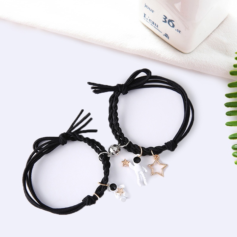 2 Pc Korea Ins Persahabatan Tali Jalinan Gelang Pasangan Magnetik Gelang Astronot Seri Ready stock