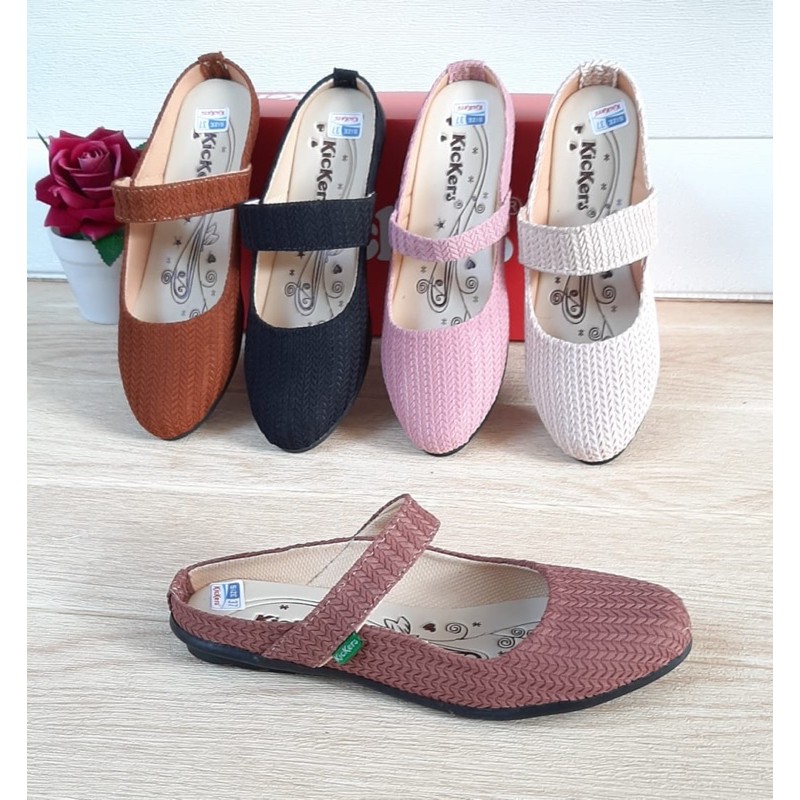 SANDAL FLAT / BAHAN RAJUT RAPI / SANDAL MAIN DAN HANGOUT