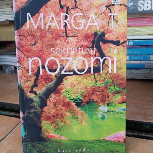 Buku Marga sekuntum Nozomi