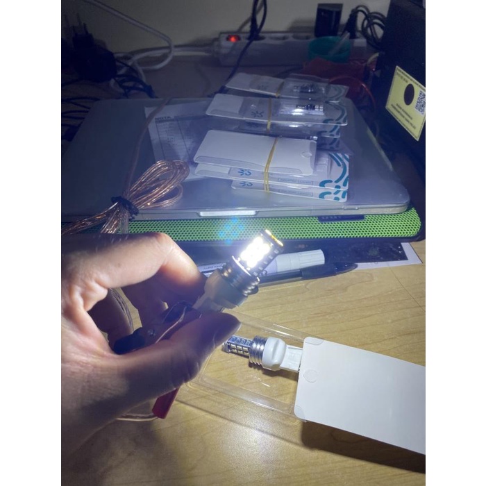 LED T20 Putih / Lampu kota innova reborn