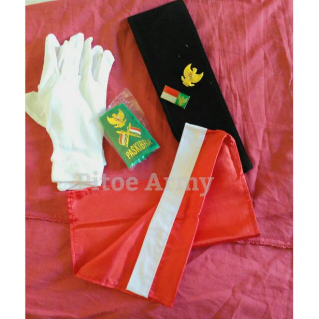 Perlengkapan Paskibra - Sarung Tangan Paskibra - Epolet Paskibra - Garuda Paskibra - Peci Paskibra