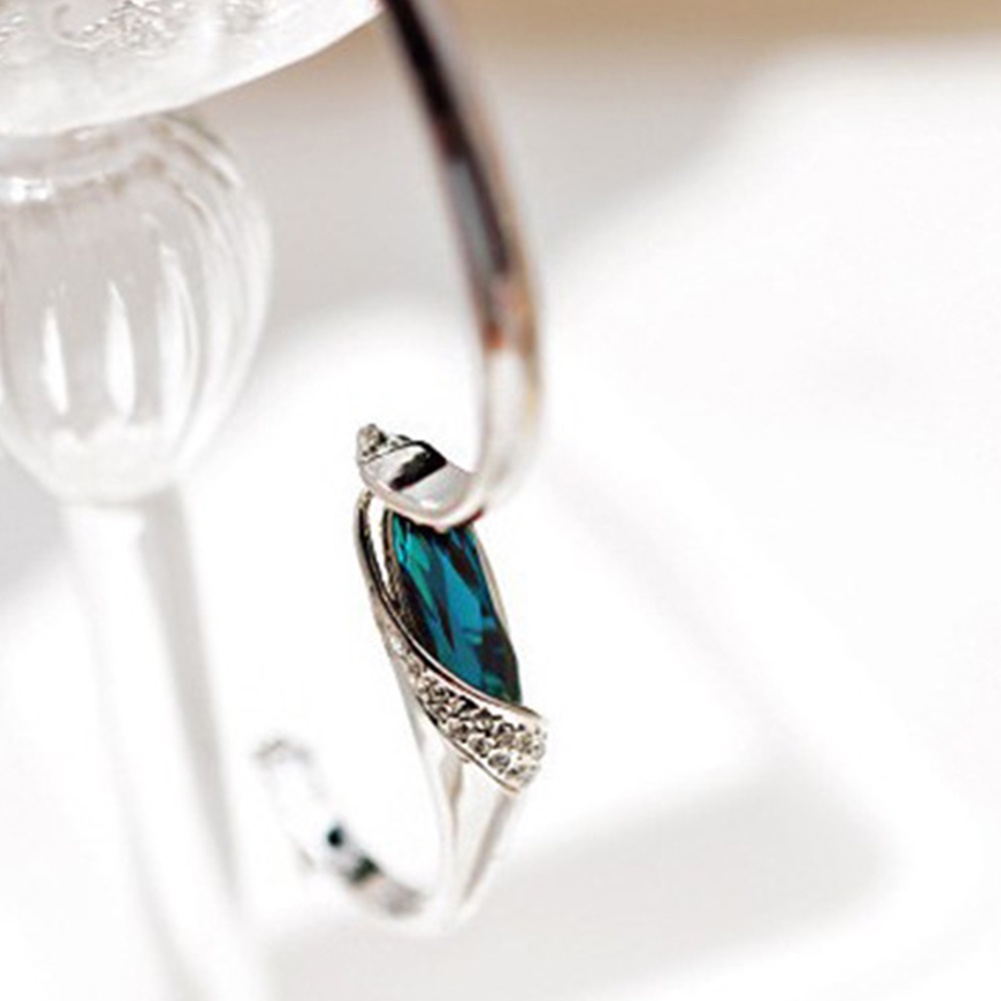 Hu Hu Hu Hu Hu Alat Bantu Pasang Kacamata♡ Gelang Tangan Rantai Aksen Berlian Imitasi Warna Biru Untuk Wanita