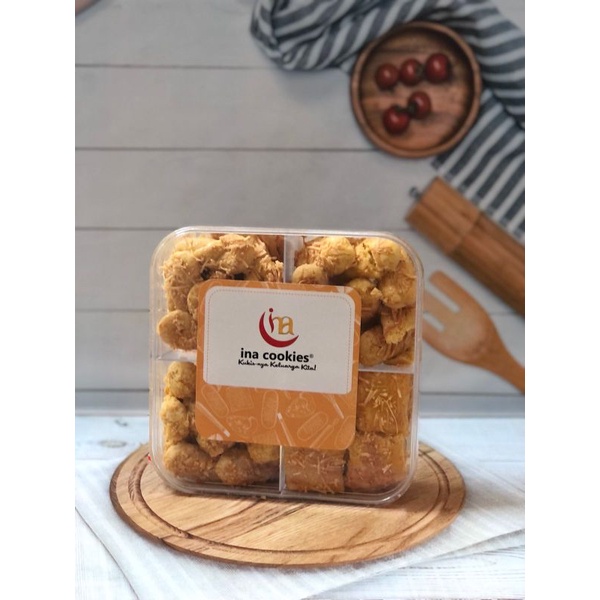 

kayla_cemilan aneka kukis asin kombinasi asin ina cookies 285 gr