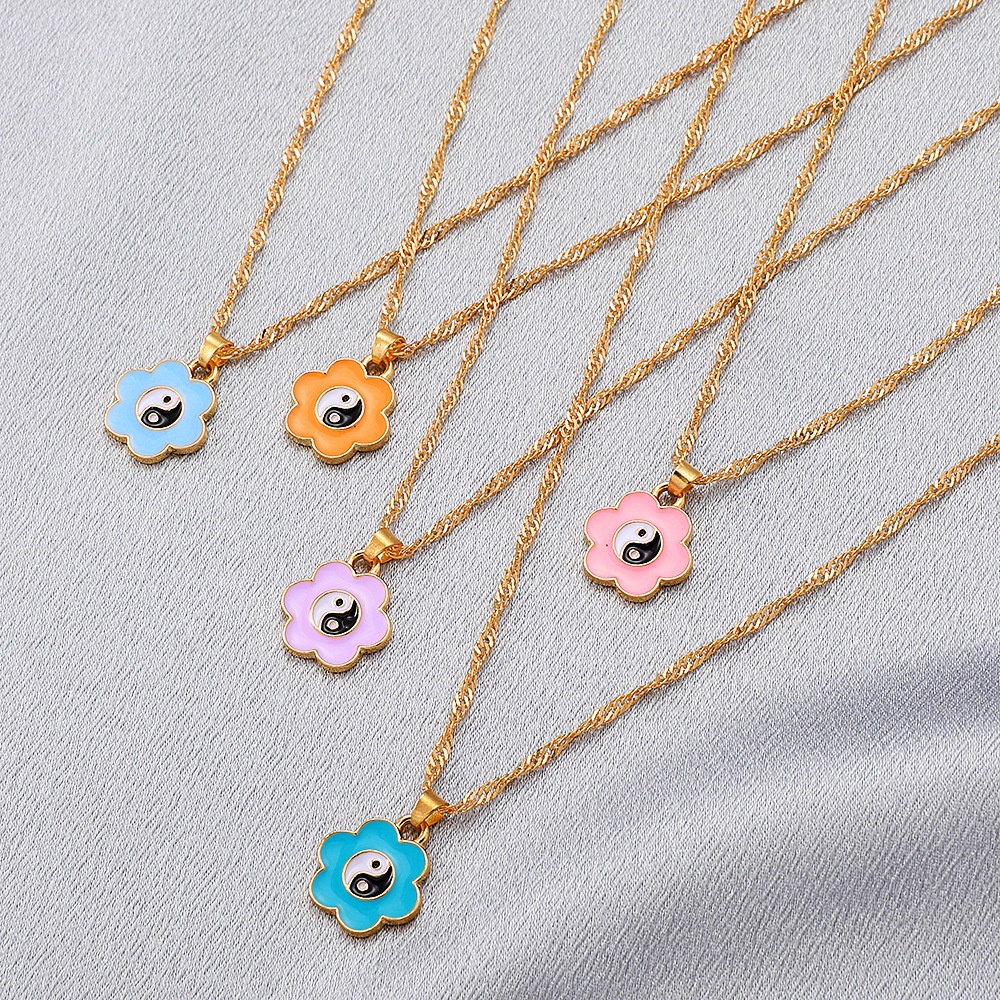 Fashion Flower Y2K Necklace for Women Yin Yang Symbol Pendant Jewelry