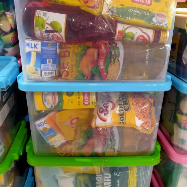 

Paketan parcel sembako (hampers lebaran)