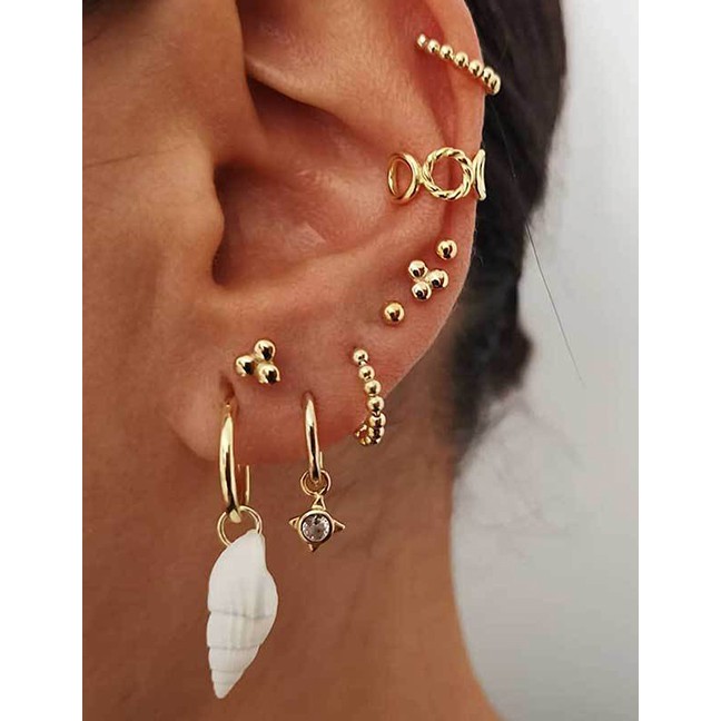 LRC Anting Tusuk Fashion Golden Shell Studded Geometric Earrings Set D63525