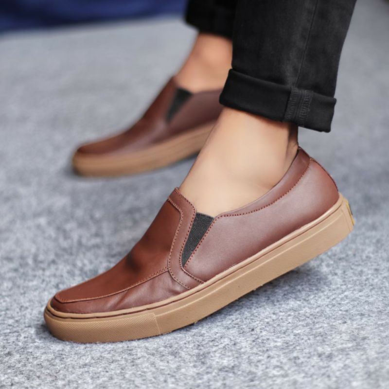 MANJI BROWN Sepatu Kulit Pria Sneakers Tanpa Tali Slip On Casual Formal Kerja Kantor Slop Selop Santai Original Leather Premium