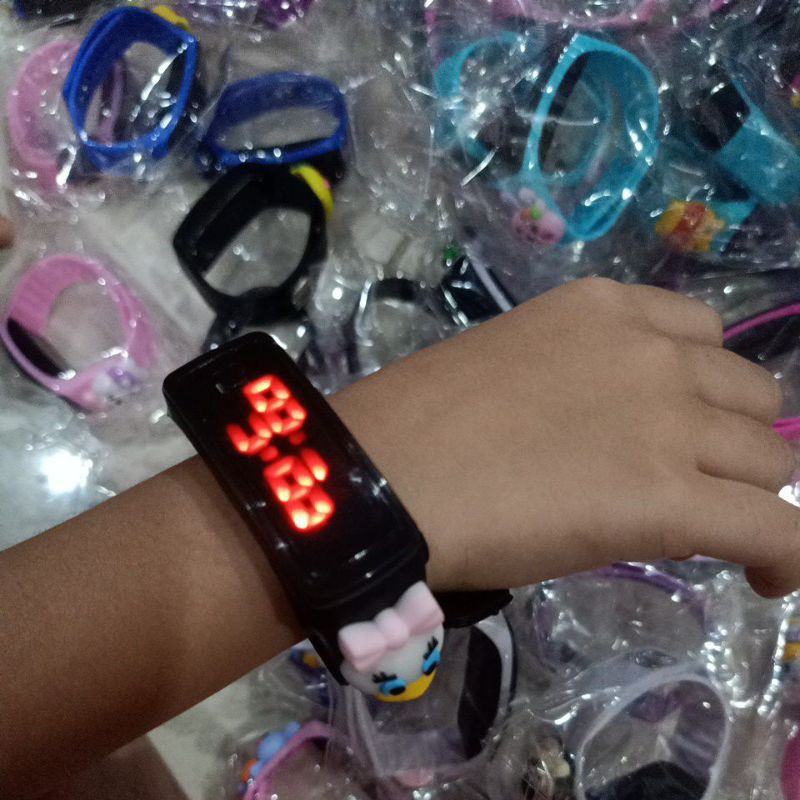 jam tangan led digital anak model gelang karakter kartun