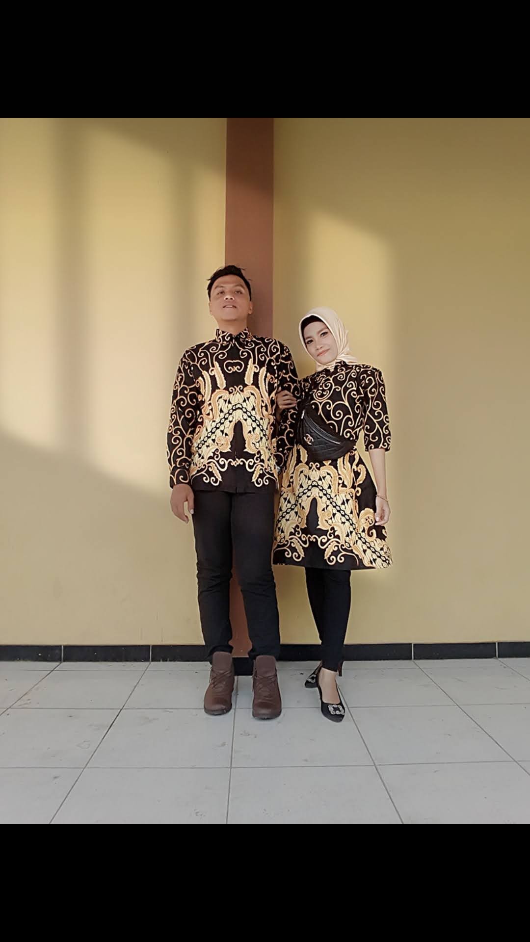 Maura Couple Sania Ruffle Batik Couple