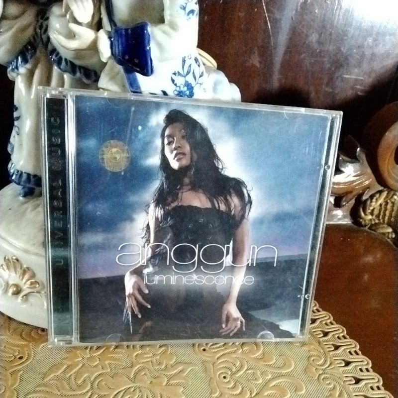 CD ANGGUN LUMINESCENCE