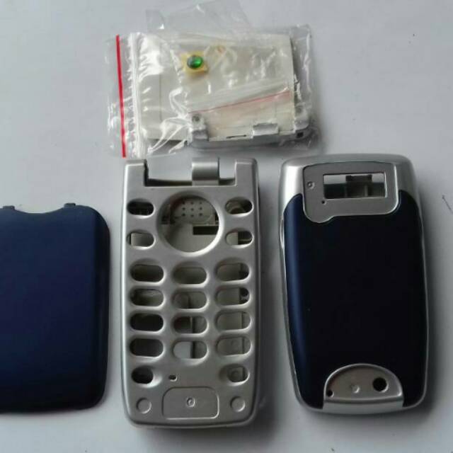 Casing sony ericsson z600 biru non keypad
