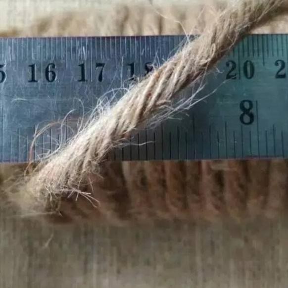 

HOT@ Tali goni 8 ply 5 mm kiloan 225 m- tali cakaran kucing - tali rami - tali jute 4D1