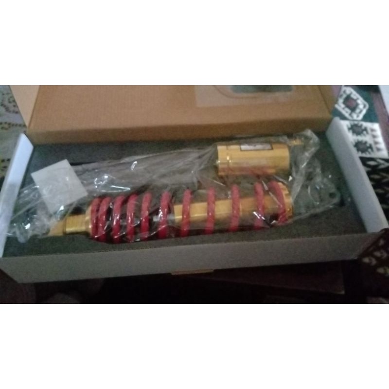 shock Vario 150 tabung bawah