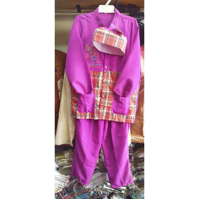 baju taqwa/koko setelan anak. SD muali kelas 1 sampai kelas 4 sd.